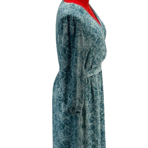 Chico's Blue Scaled Print V Neck Midi Blouson Wrap Dress Women (2) Large - Picture 5 of 7